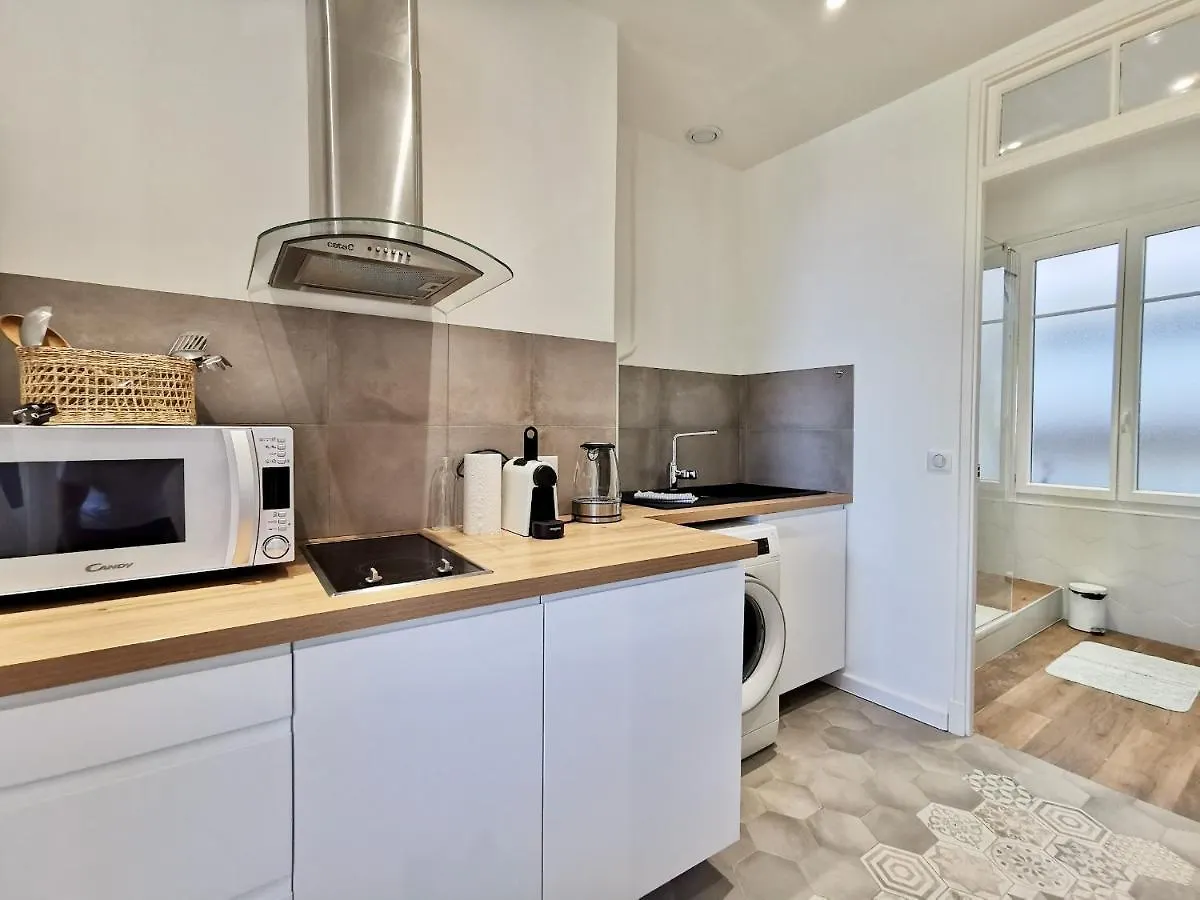 Le Foch By Booking Guys Villefranche-sur-Mer 0*,  Francja
